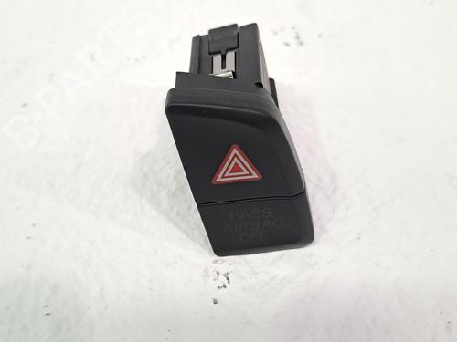 Used Warning switch AUDI Q5 (8RB) 2.0 TDI quattro (170 hp) 28108270