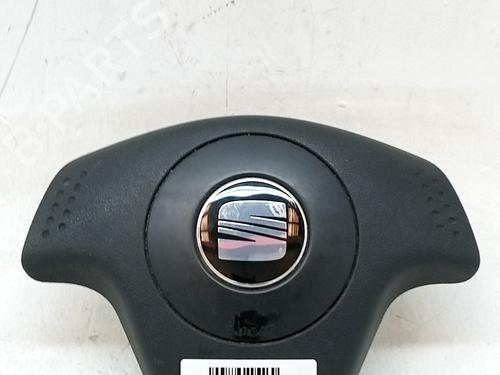 Used Driver airbag Driver airbag SEAT IBIZA III (6L1) 1.4 16V (100 hp) 35771760 35771760