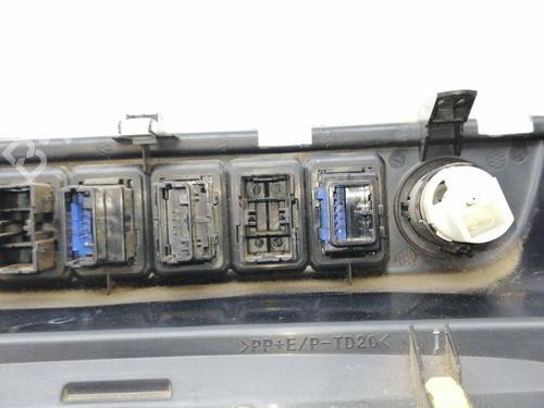 Switch TOYOTA HILUX VIII Pickup (_N1_) 2.4 D 4WD (GUN125_, GUN125R) | BP26315802I30 