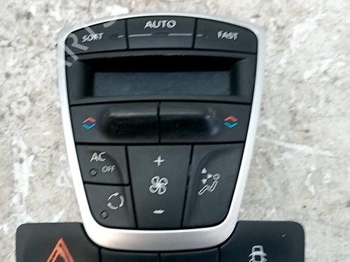 Used Climate control Climate control 37590212 37590212
