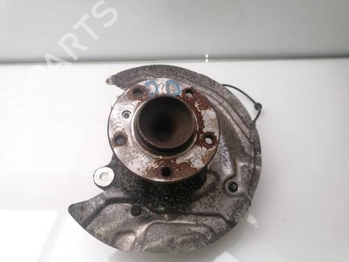 Used Right front steering knuckle BMW 1 (E87) 118 d (122 hp) 23651716