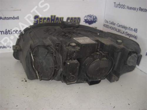 Left headlight AUDI A4 B7 (8EC) 2.0 TDI 16V | BP25988744C28 