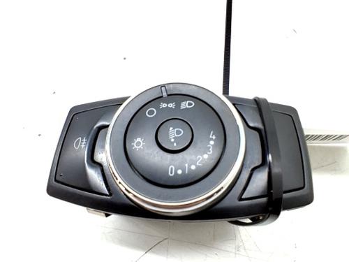 Forlygtekontakt FORD TRANSIT CUSTOM V362 Van (FY, FZ) 2.2 TDCi (100 hp) 31035628