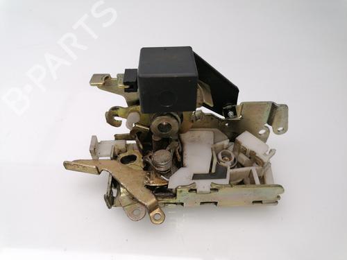 Used Front right lock MERCEDES-BENZ SPRINTER 4-t Van (B904) 410 D (102 hp) 23651825