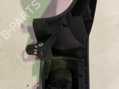 Right front window switch AUDI A4 B6 Avant (8E5) 1.9 TDI | BP37224548I26 - Image 2