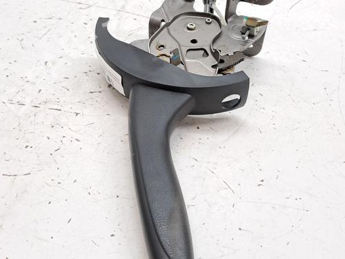 Used Hand brake NISSAN MICRA IV (K13K, K13KK) 1.2 (80 hp) 27462391