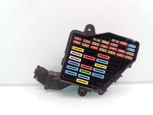 Used Fuse box SEAT LEON (1M1) 1.8 20V T (180 hp) 23457792