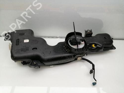 Bensintank TOYOTA HILUX VIII Pickup (_N1_) 2.4 D 4WD (GUN125_, GUN125R) (150 hp) 26315865