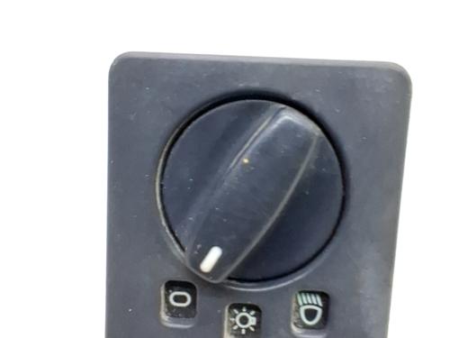 Headlight switch FIAT DUCATO Van (230_) 1.9 TD | BP32285442I24