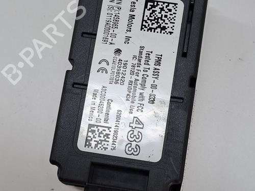 Elektronische module TESLA MODEL 3 (5YJ3) EV Performance AWD (462 hp) 23943418