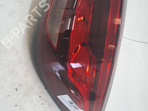 Used Right taillight MG MG ZS SUV 1.0 T-GDi (111 hp) 27292920