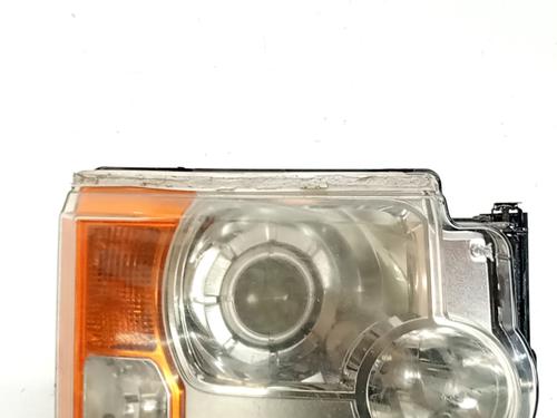 Used Right headlight Right headlight LAND ROVER DISCOVERY III (L319) 2.7 TD 4x4 (190 hp) 32106616 32106616