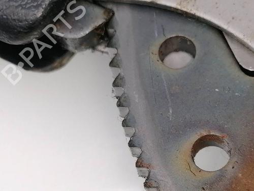 Used Hand brake SUZUKI GRAND VITARA I (FT, HT) 2.0 HDI 110 4x4 (SQ420D, TD82V) (109 hp) 23288882