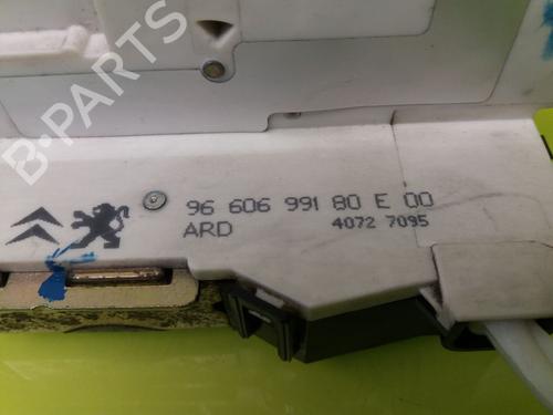Used Rear right lock PEUGEOT 407 (6D_) 2.0 HDi 135 (6DRHRH, 6DRHRE, 6DRHRG, 6DRHRJ) (136 hp) 23384559