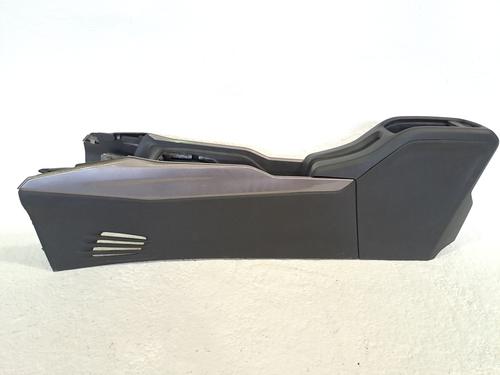 Middle console PEUGEOT 2008 I (CU_) 1.6 HDi | BP29556463I22 