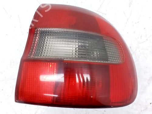 Højre baglygte Højre baglygte VOLVO V40 Estate (645) 1.8 i (125 hp) 33771881 33771881