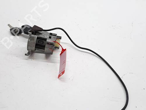 Used Ignition barrel VW GOLF III (1H1) 1.6 (101 hp) 26574691