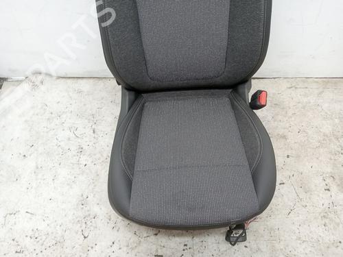 Right front seat OPEL CROSSLAND X / CROSSLAND (P17, P2QO) 1.2 (75) | BP24848834C16 