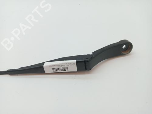 Front windshield wiper arm PEUGEOT 308 II (LB_, LP_, LW_, LH_, L3_) 1.5 BlueHDi 130 | BP23359346C143 