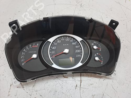 Used Instrument cluster HYUNDAI TUCSON (JM) 2.0 (141 hp) 23944902