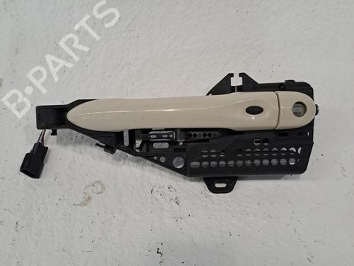 Used Front left exterior door handle RENAULT CAPTUR I (J5_, H5_) 1.3 TCe 150 (J5NK, J5JS) (150 hp) 24587509