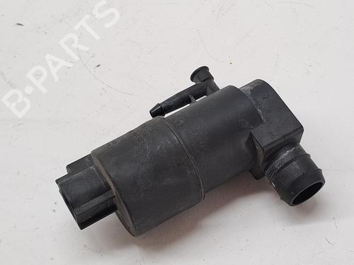 Used Washer pump TOYOTA YARIS (_P13_) 1.0 (KSP130_, KSP130) (69 hp) 26950546