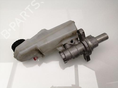 Used Brake master cylinder TOYOTA AVENSIS Estate (_T27_) 2.0 D-4D (ADT270_, ADT270R) (124 hp) 23377718