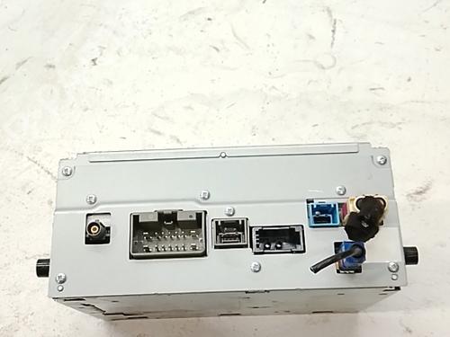 Used Radio Radio VOLVO S60 II (134) D3 (163 hp) 40549648 40549648