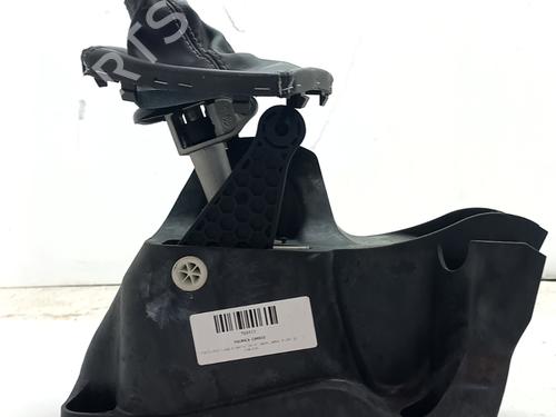 Used Gear lever MERCEDES-BENZ B-CLASS Sports Tourer (W246, W242) B 180 CDI / d (246.212) (109 hp) 32105099