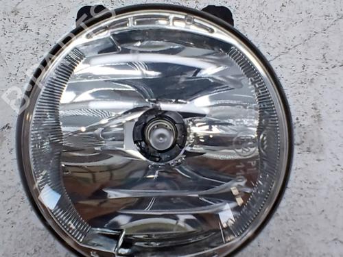left-front-fog-light-renault-master-iv-van-f8__-2024-39555013 main image