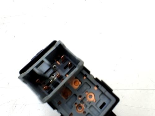 Right front window switch SSANGYONG TIVOLI 1.6 | BP32336307I26