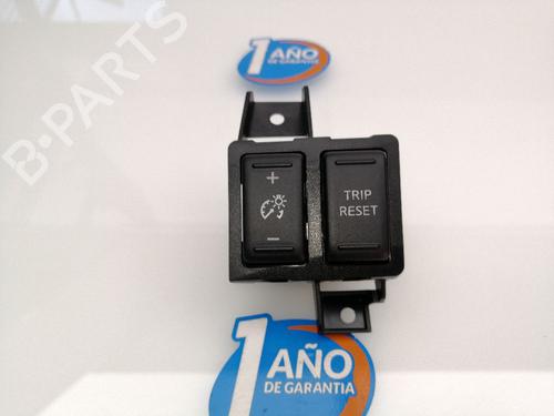 Switch NISSAN NAVARA NP300 Pickup (D23, D23T) 2.3 dCi 4x4 (D231) | BP23935845I30 