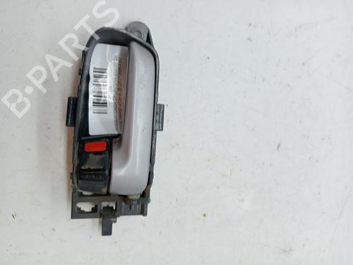 Used Front left interior door handle SUZUKI GRAND VITARA II (JT, TE, TD) 1.9 DDiS All-wheel Drive (JT419, TD44, JB419WD, JB419XD,... (129 hp) 23354613