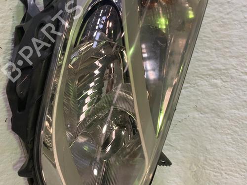 Højre forlygte Højre forlygte RENAULT CLIO III (BR0/1, CR0/1) 1.2 Ethanol (CR1U, BR1U) (75 hp) 33765545 33765545