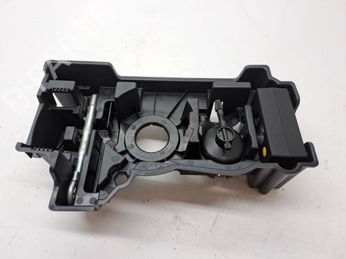 Used Jack Kit PEUGEOT 2008 II (UD_, US_, UY_, UJ_, UR_, UC_) 1.2 PureTech 100 (USHNK) (101 hp) 23377023