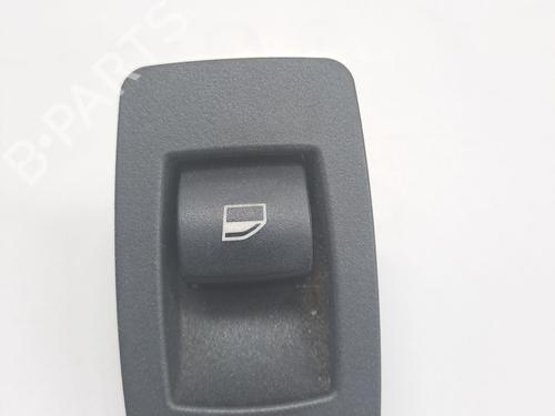 Used Right rear window switch BMW X3 (E83) 2.5 i (192 hp) 23362162