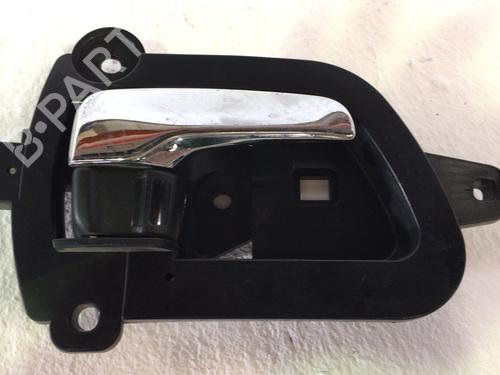Used Front right interior door handle Front right interior door handle 39499109 39499109