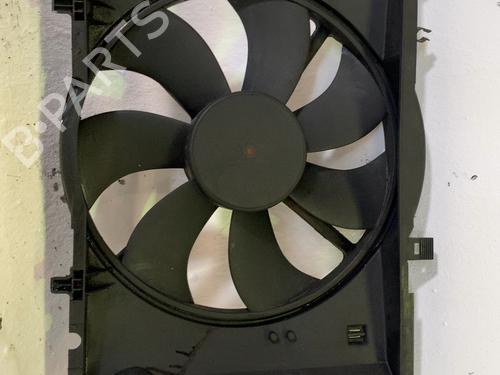 Used Radiator fan Radiator fan 38557677 38557677