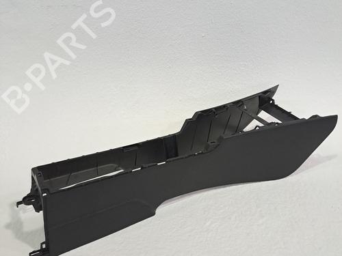 Middle console TOYOTA YARIS (_P21_, _PA1_, _PH1_) 1.5 Hybrid (MXPH10, MXPH11) | BP24496386I22 