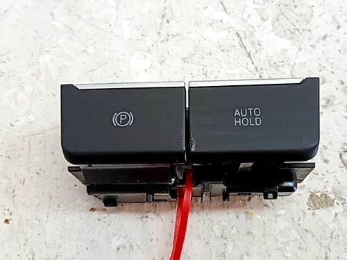 hand-brake-vw-golf-viii-cd1-da1-2019-35721757 main image