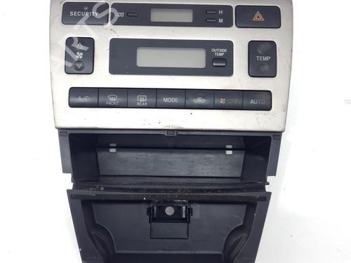 Used Climate control Climate control TOYOTA COROLLA (_E12_) 2.0 D-4D (CDE120R, CDE120L_) (110 hp) 33771508 33771508