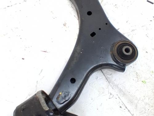 Venstre foran bærearm Venstre foran bærearm LAND ROVER FREELANDER 2 (L359) 2.2 TD4 4x4 (160 hp) 35967851 35967851