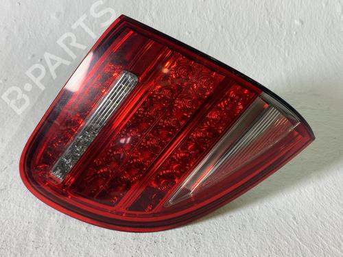left-tailgate-light-porsche-cayenne-92a-2010-2011-2012-2013-2014-2015-2016-2017-2018-39740638 main image