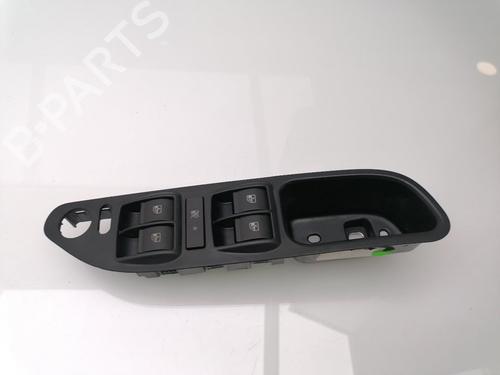 Left front window switch FIAT TIPO Saloon (356_, 357_) 1.6 D (356SXG1B) 735631478