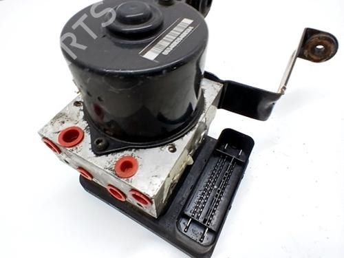 Used ABS pump FORD FOCUS II (DA_, HCP, DP) 1.8 TDCi (115 hp) 31580101