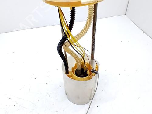 Used Fuel pump Fuel pump NISSAN NAVARA NP300 Pickup (D23, D23T) 2.3 dCi 4x4 (D231) (163 hp) 34647431 34647431