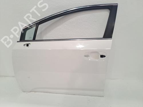 Used Left front door TOYOTA AVENSIS Saloon (_T27_) 2.0 D-4D (WWT271_) (143 hp) 26286115