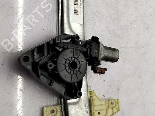 Used Front right window mechanism DACIA SANDERO III 1.0 TCe 90 (91 hp) 32743452