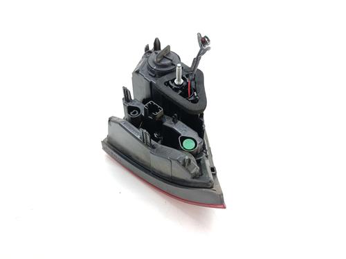 Left tailgate light PEUGEOT 308 II (LB_, LP_, LW_, LH_, L3_) 1.6 BlueHDi 120 | BP27174942C79 