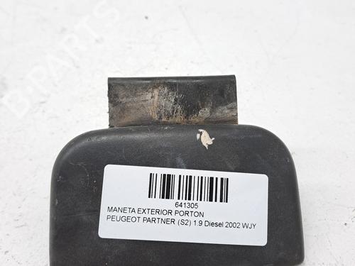 Used Tailgate handle PEUGEOT PARTNER MPV (5_, G_) 1.9 D (69 hp) 26450881